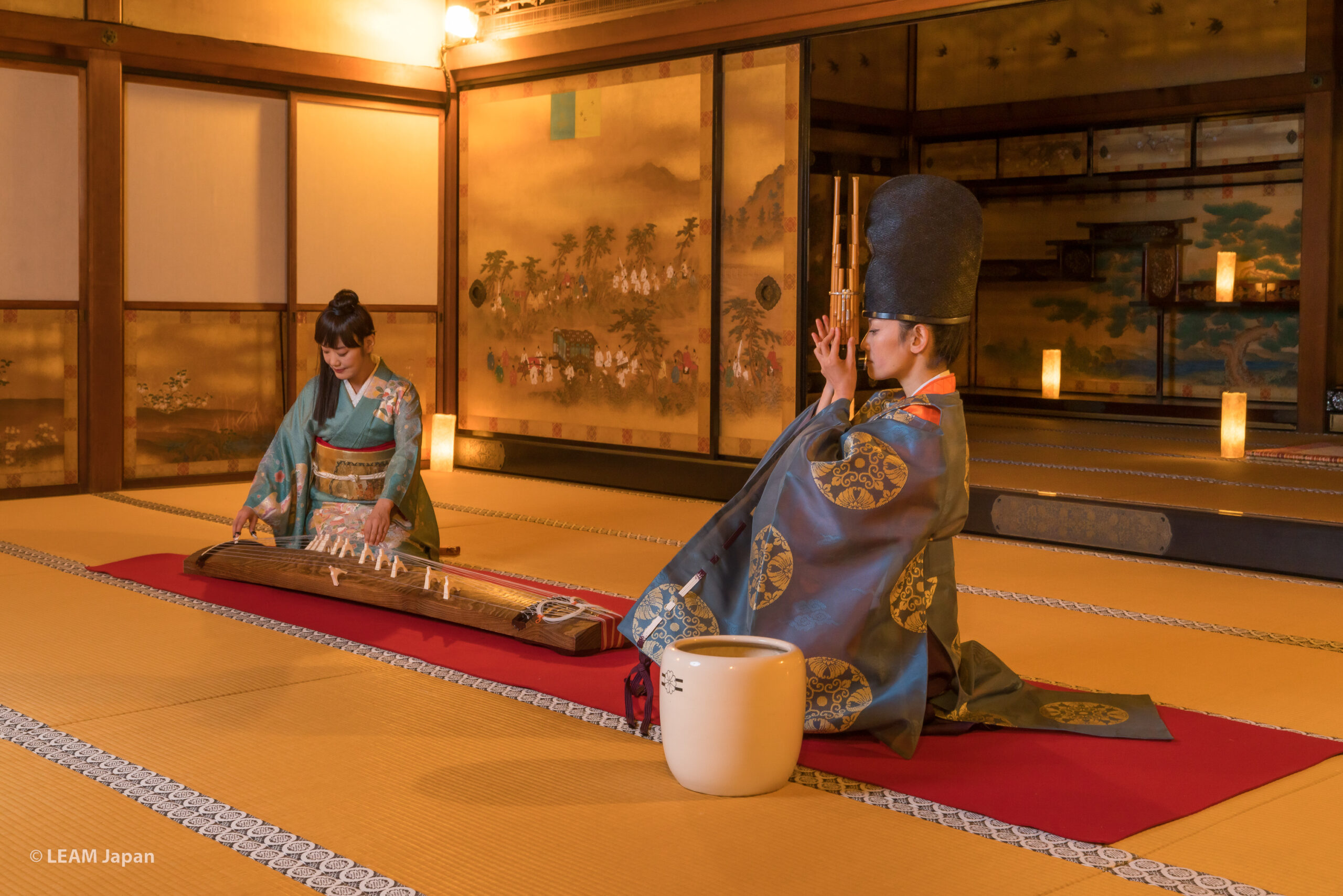 Kyoto, Ninnaji Temple Enjoy the sounds of Japan’s traditional culture, “Gagaku,” in the exclusive setting of the Imperial Hall at the World Heritage Site Ninnaji Temple.